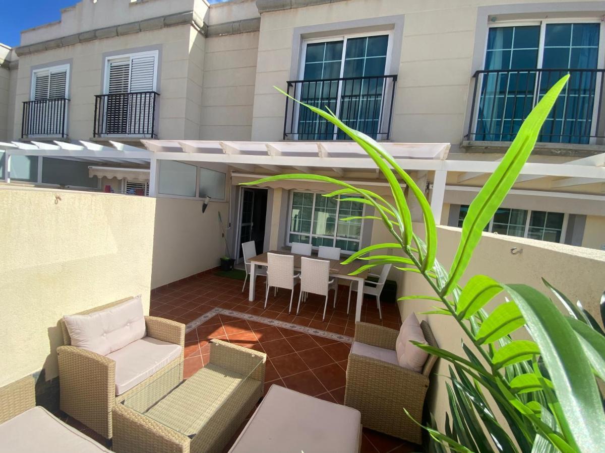 New Renovated Family Home Above Swimming Pool Puerto Rico  Kültér fotó